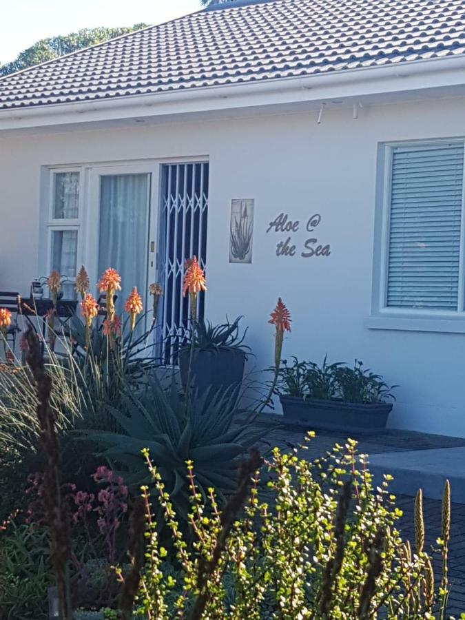 Apartamento Aloe @ The Sea Mossel Bay Exterior foto